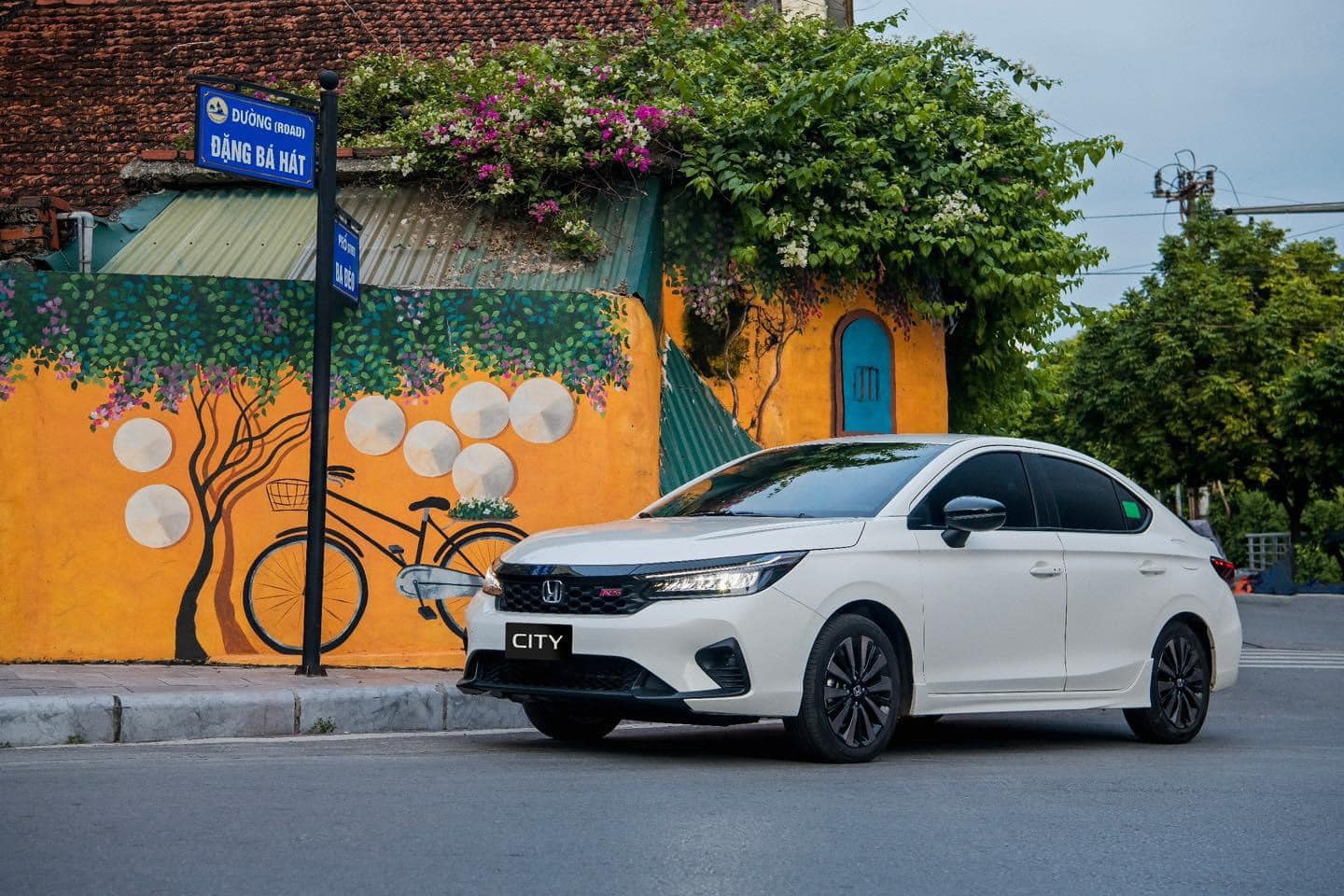 Tại Sao Phải Chọn Honda City Khi Mua Xe Lần Đầu? 7 Tại Sao Phải Chọn Honda City Khi Mua Xe Lần Đầu? 449290990 462037593372406 7883174174304094803 n 1 Tại Sao Phải Chọn Honda City Khi Mua Xe Lần Đầu?
