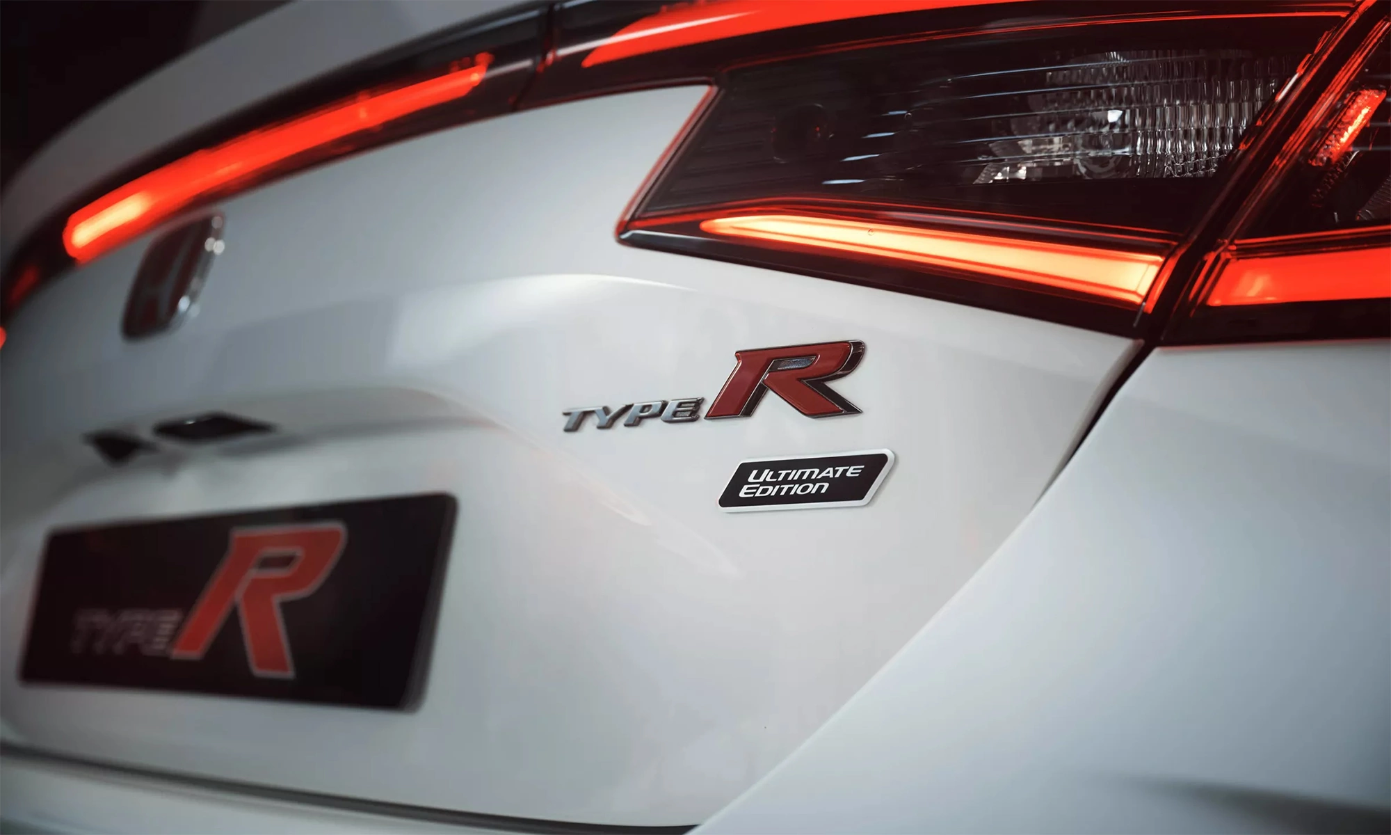Honda Civic Type R "cuối cùng"! 10 Honda Civic Type R "cuối cùng"! Honda-Civic-Type-R-Ultimate-Ed-3703-2335-1749268299