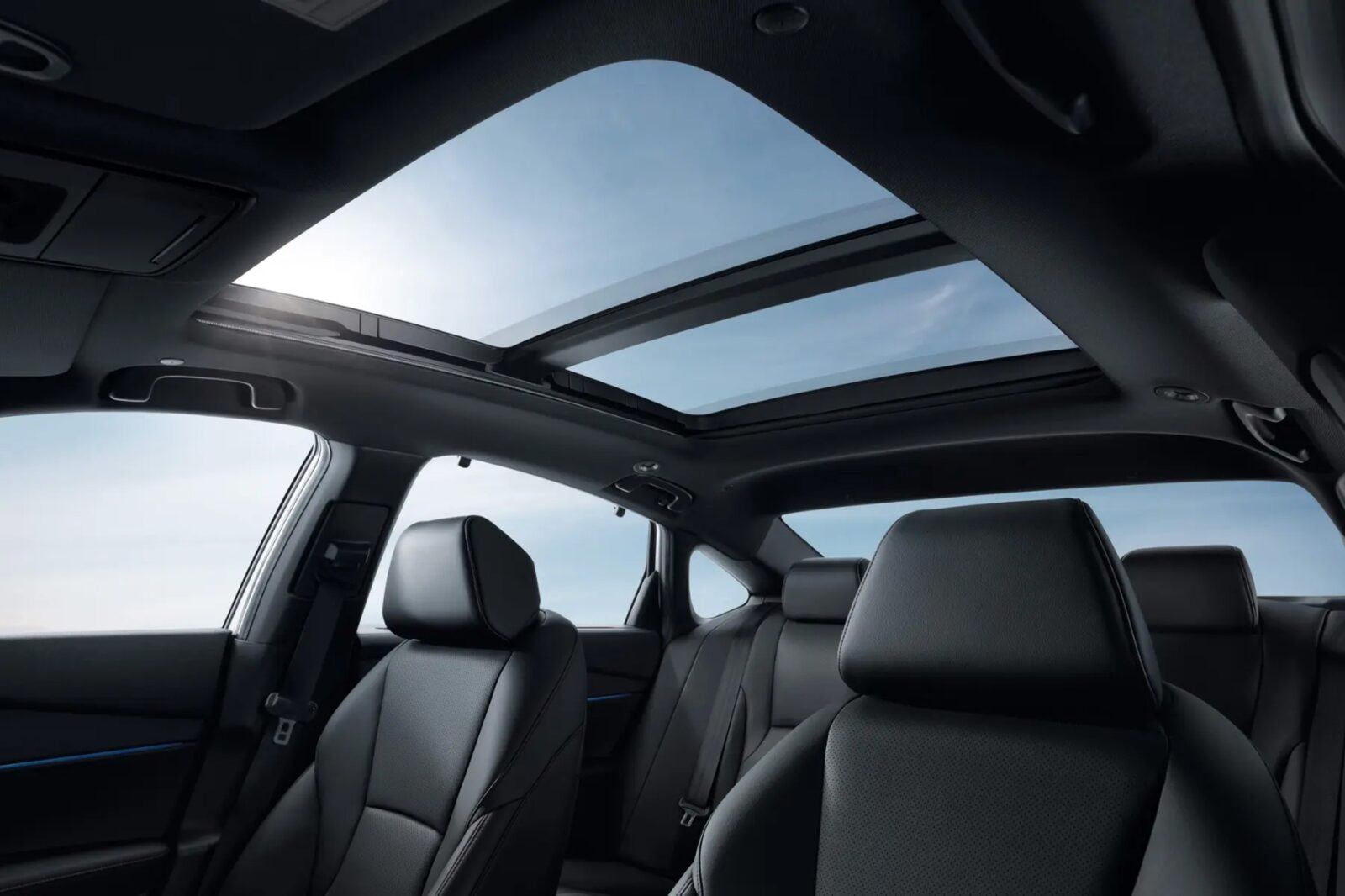 Honda Accord 2026 6 Honda Accord ra mắt phiên bản mới: "Thêm Option - Giảm giá bán"