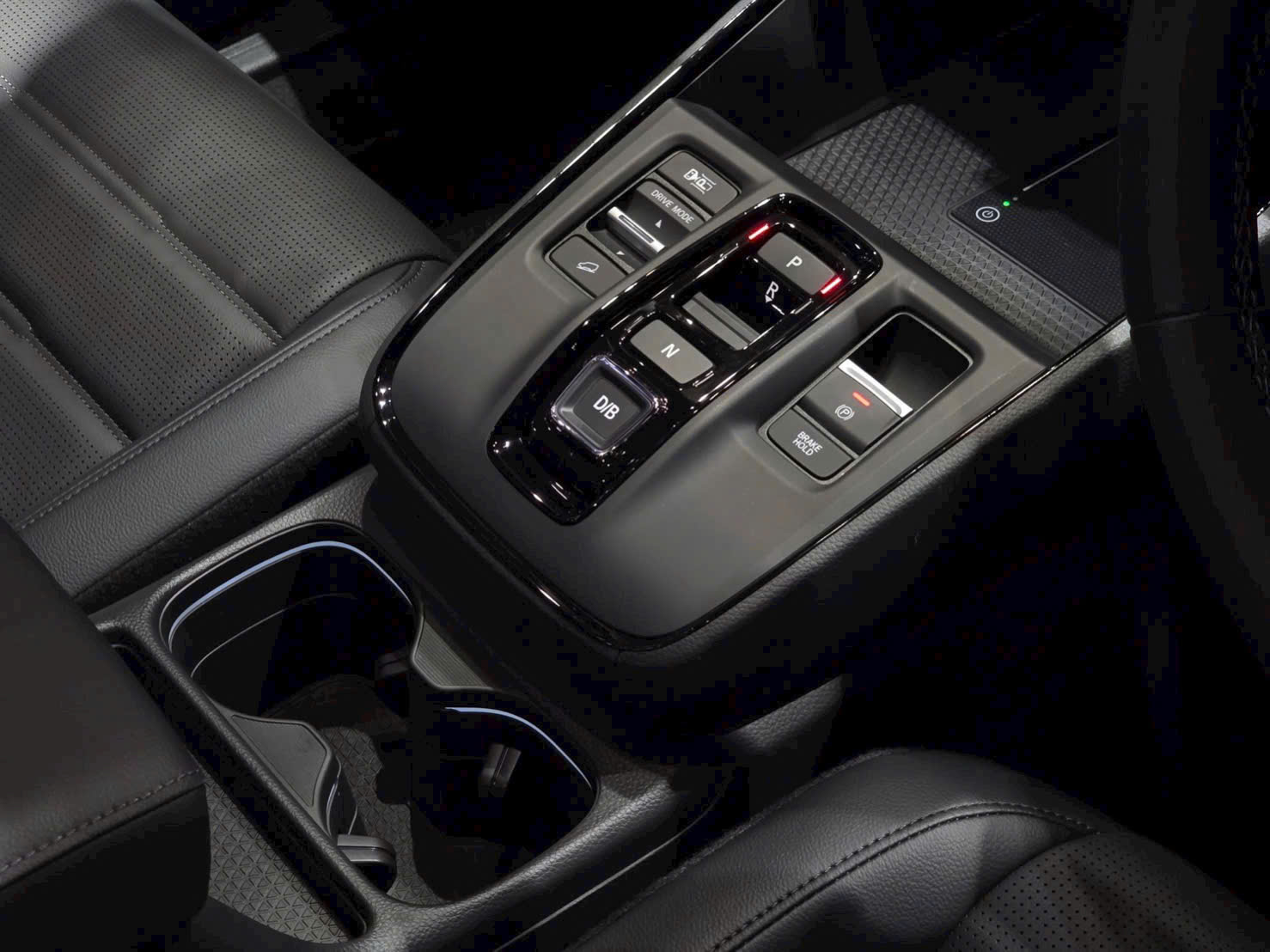 Honda CR-V e:HEV chính thức ra mắt bản nâng cấp mới tại Việt Nam năm 2026 8 Honda CR-V e:HEV chính thức ra mắt bản nâng cấp mới tại Việt Nam năm 2026 honda cr v rs 2 Honda CR-V e:HEV chính thức ra mắt bản nâng cấp mới tại Việt Nam năm 2026